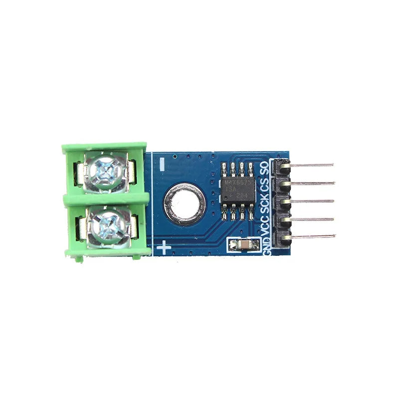Bagsiden af et MAX6675 K-Type termoelement modul 