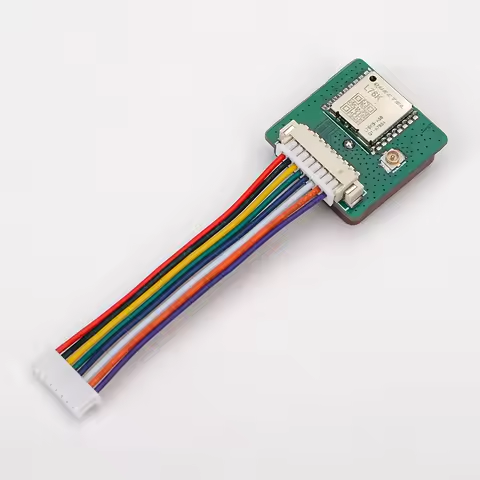 Heltec L76K GNSS-modul med medfølgende 8-polet kabel