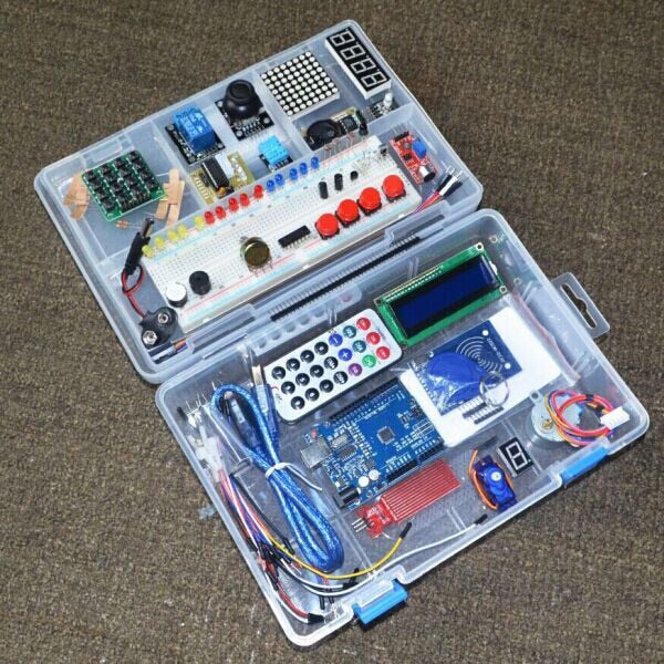 Image of arduino starter kit i boksen
